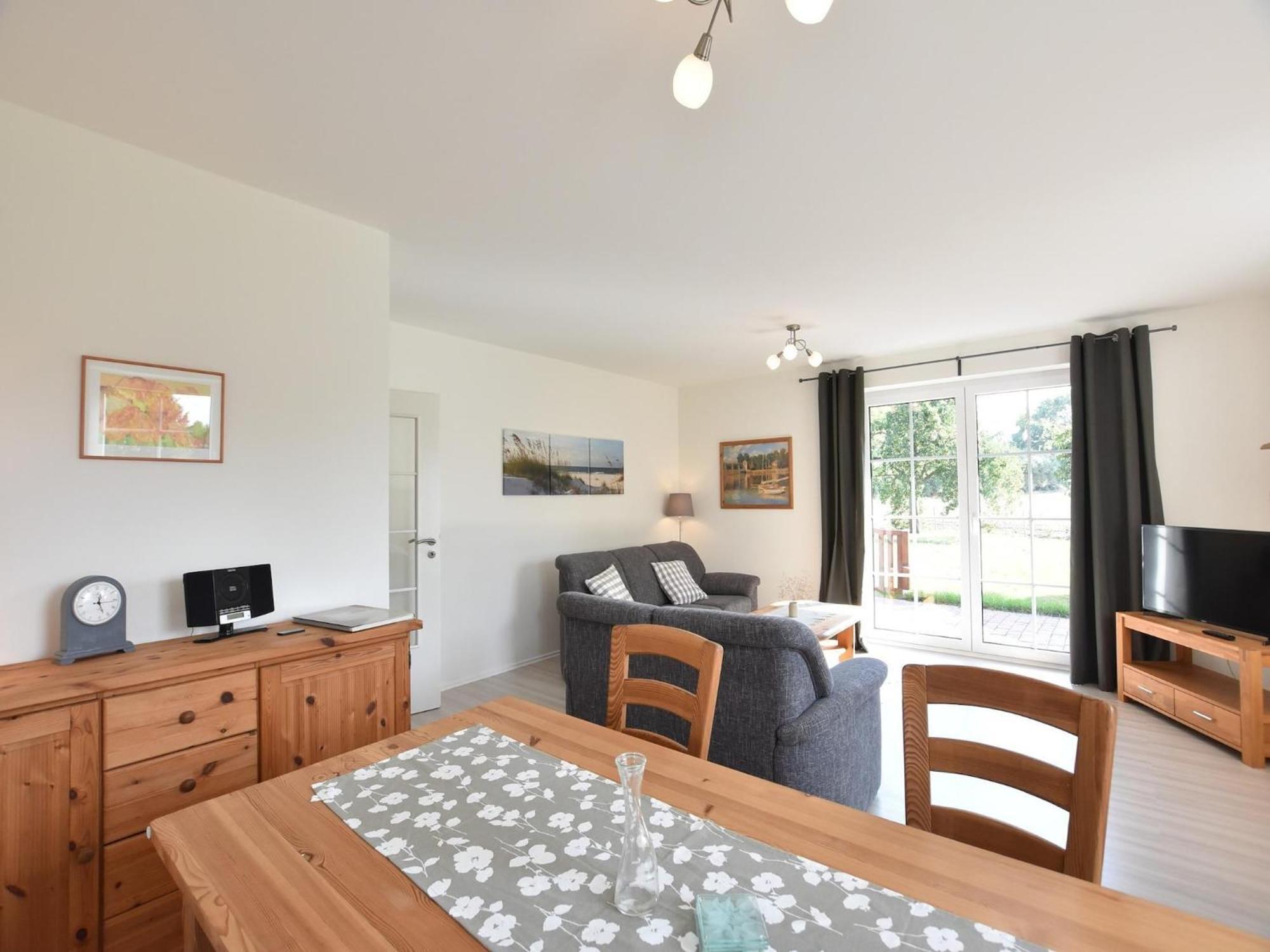 Charming Apartment In Oldenburg In Holstein With Terrace ภายนอก รูปภาพ