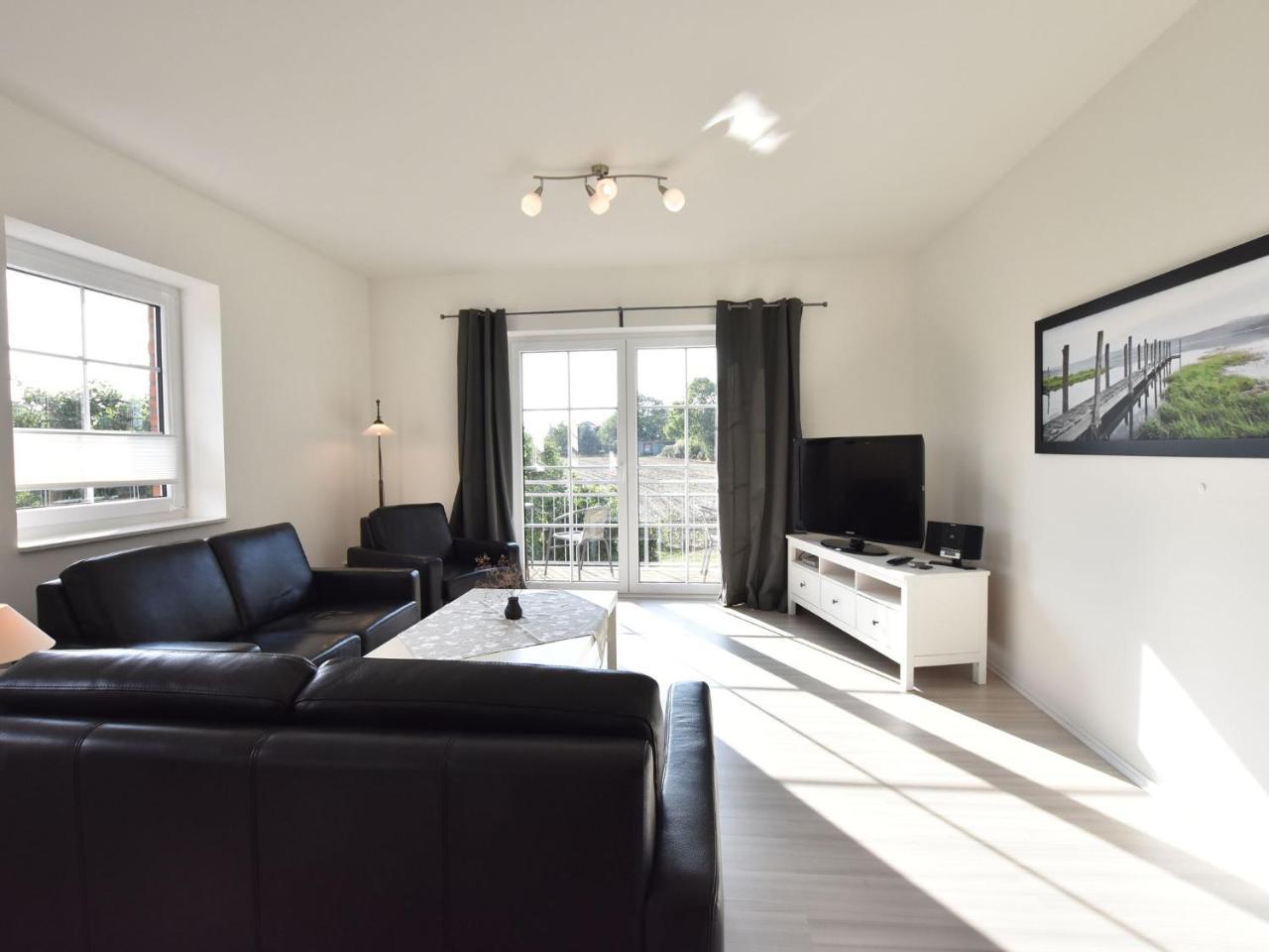 Charming Apartment In Oldenburg In Holstein With Terrace ภายนอก รูปภาพ